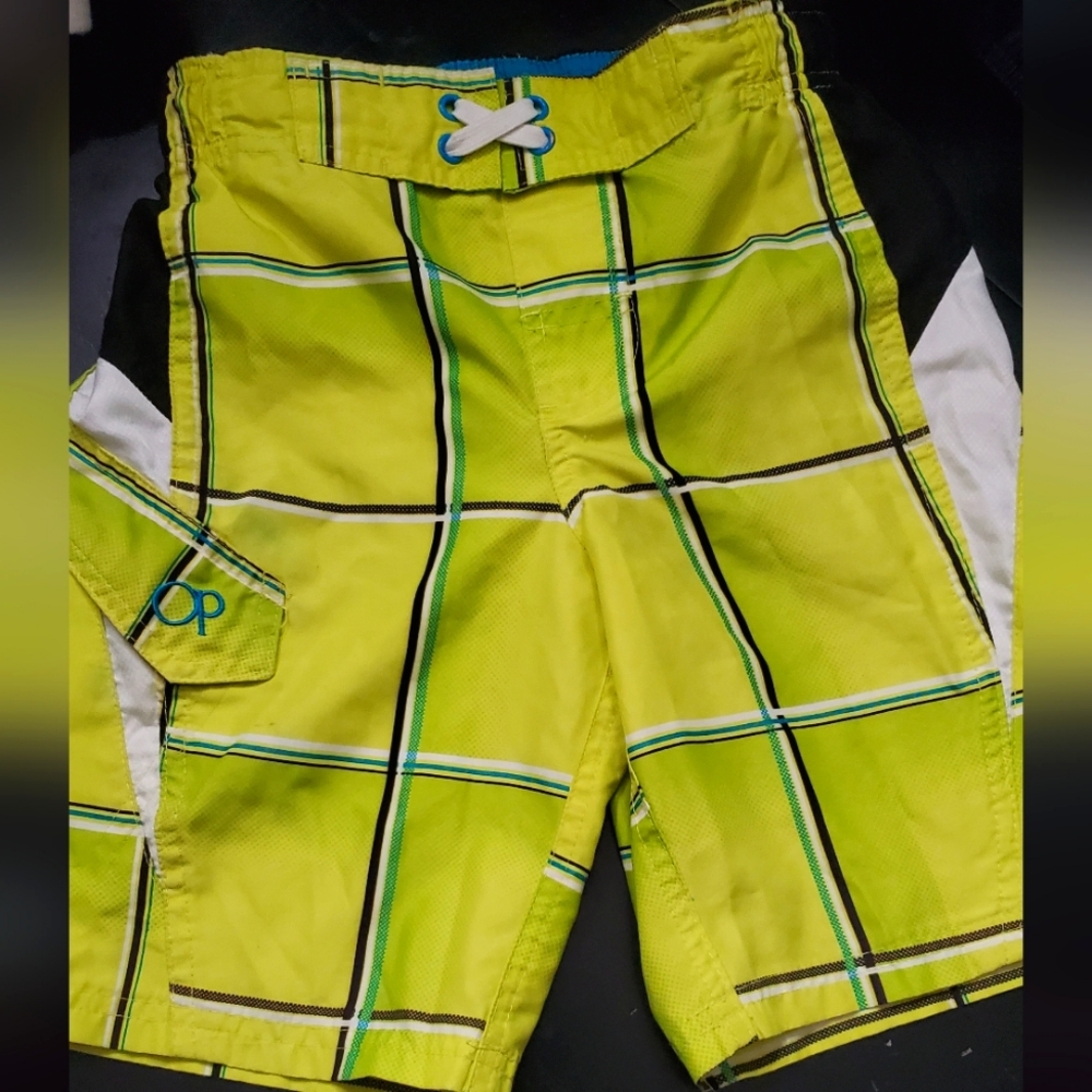 OP Boys Swimming Trunks/Board Shorts - Size Small
